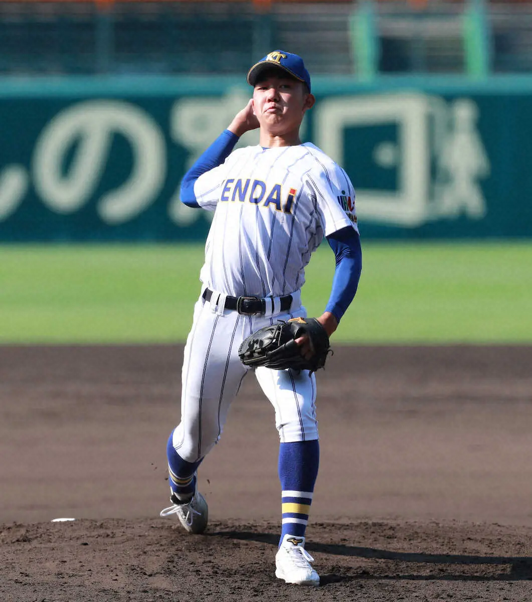 ＜甲子園練習＞エースの佐藤に代わり背番号1番を付ける健大高崎・石垣（撮影・中辻　颯太）