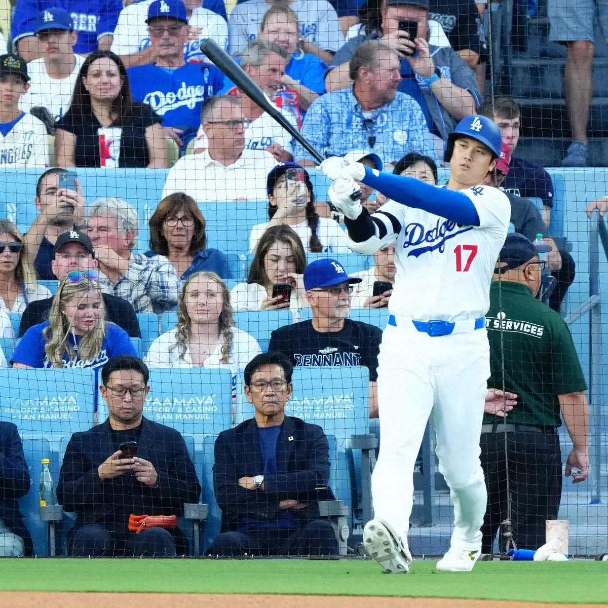 大谷翔平　恩師・栗山英樹氏が観戦も4打数無安打　連勝は3でストップ　PS前哨戦は1勝1敗で3戦目へ