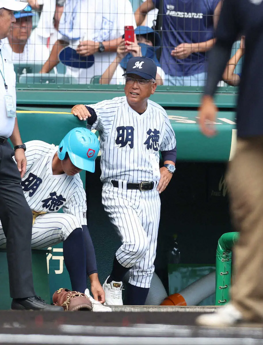 ＜明徳義塾・鳥取城北＞　明徳義塾・馬淵監督　（撮影・亀井　直樹）