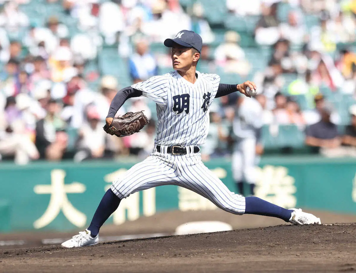 明徳義塾の2年生左腕・池崎安侍朗が甲子園で“マダックス”達成！