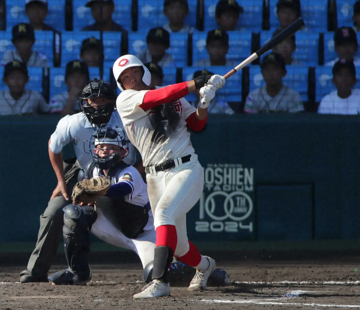 【甲子園】智弁和歌山4番・花田　木製バットで起死回生の同点弾！豪快一発にアルプスも大興奮