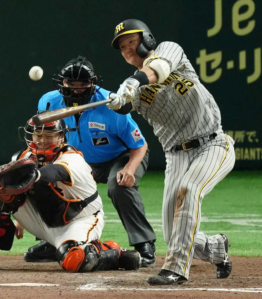 輝の代役がG倒　阪神・渡辺諒　満塁一掃の決勝打　岡田監督は「良く言えばリフレッシュ、悪く言えば…」