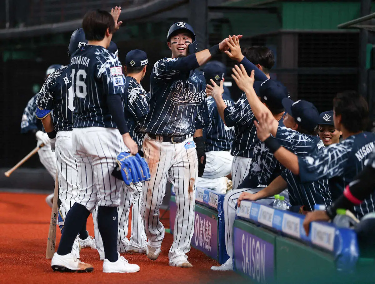 西武やっと…連敗8で止め104試合目でラスト30勝到達、8月2勝目　外崎が決勝打、隅田6回1失点7勝