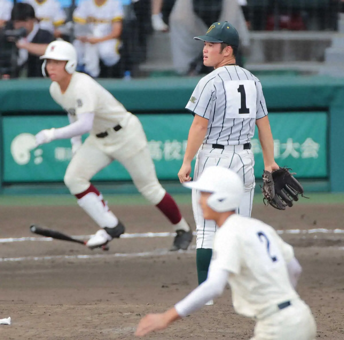 【甲子園】鶴岡東　5年ぶり16強ならず　エース桜井力投も延長10回サヨナラ負け、打線1点が遠く