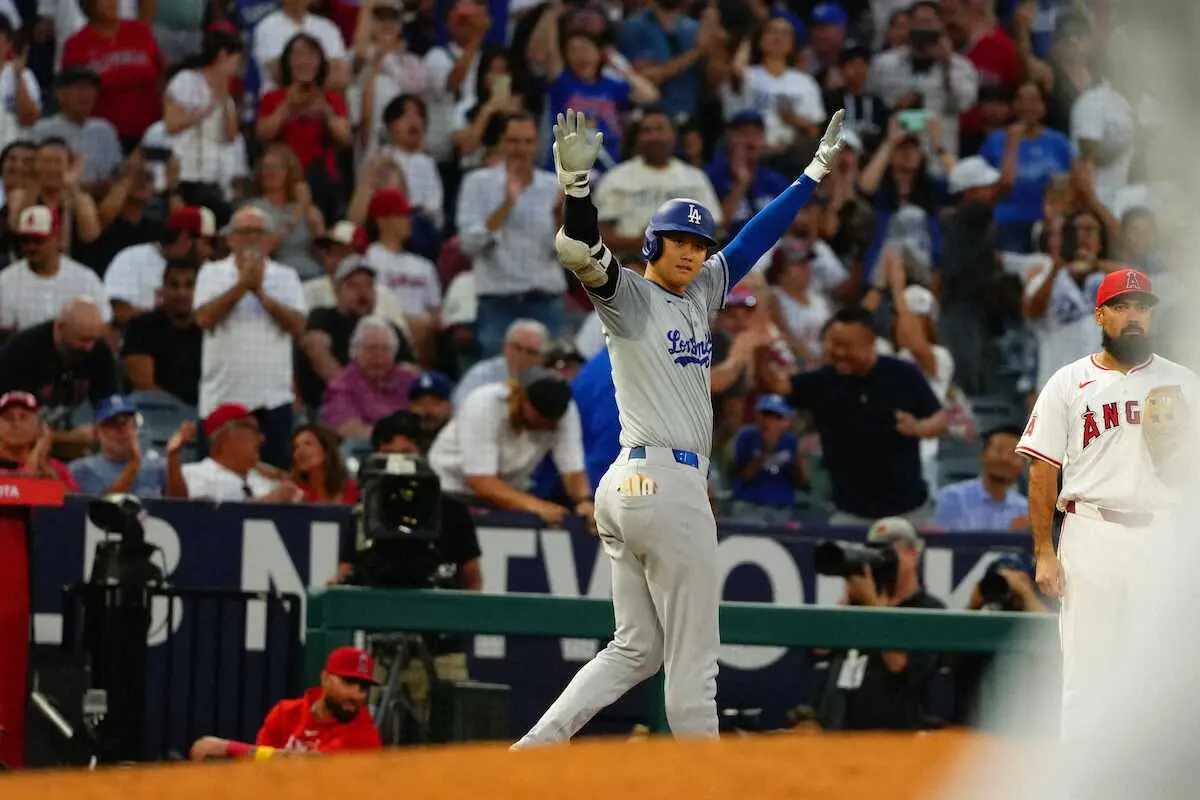 ドジャース・大谷　エンゼルスタジアム初凱旋！適時三塁打に両軍ファンから「MVP」