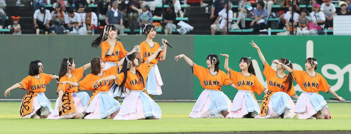 【画像・写真】「高嶺のなでしこ」岐阜出身・東山恵里沙　巨人ーヤクルト戦試合前にパフォ「熱量が全身に…」