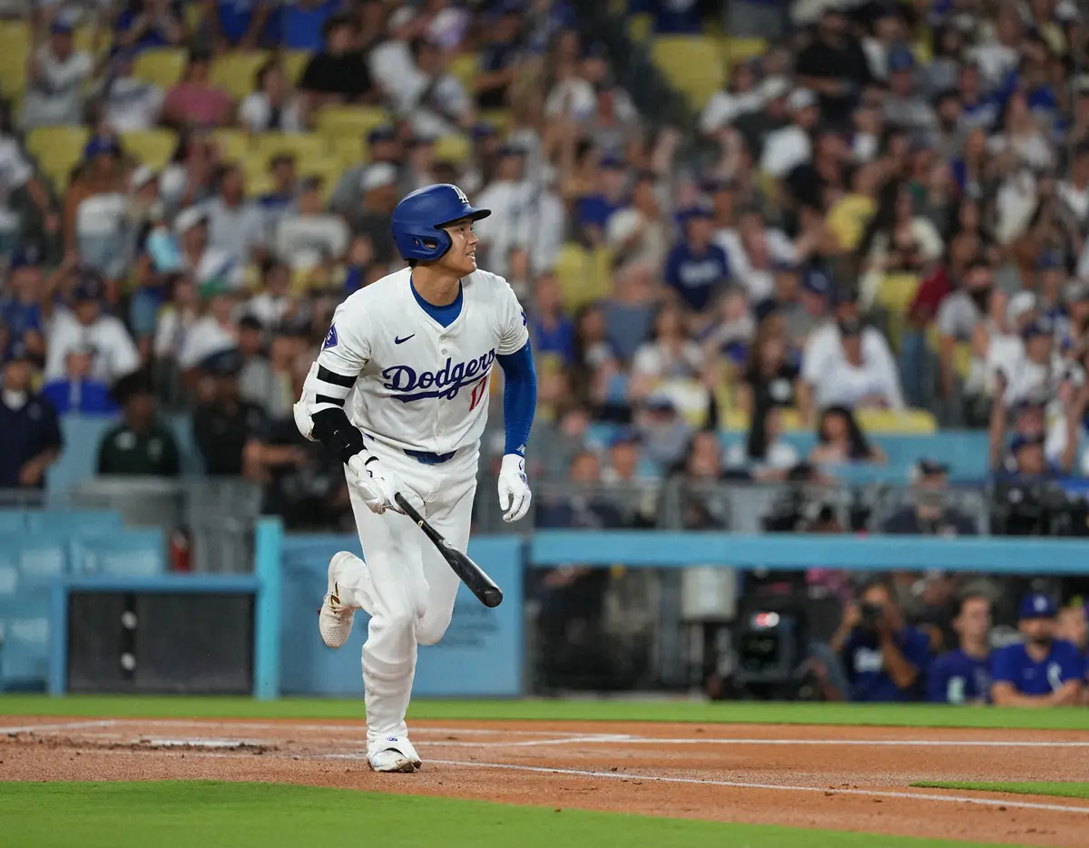 【画像・写真】大谷翔平　45号惜しい！初回は120ｍ大飛球もフェンス手前で失速　T・ヘルナンデスが死球で負傷交代