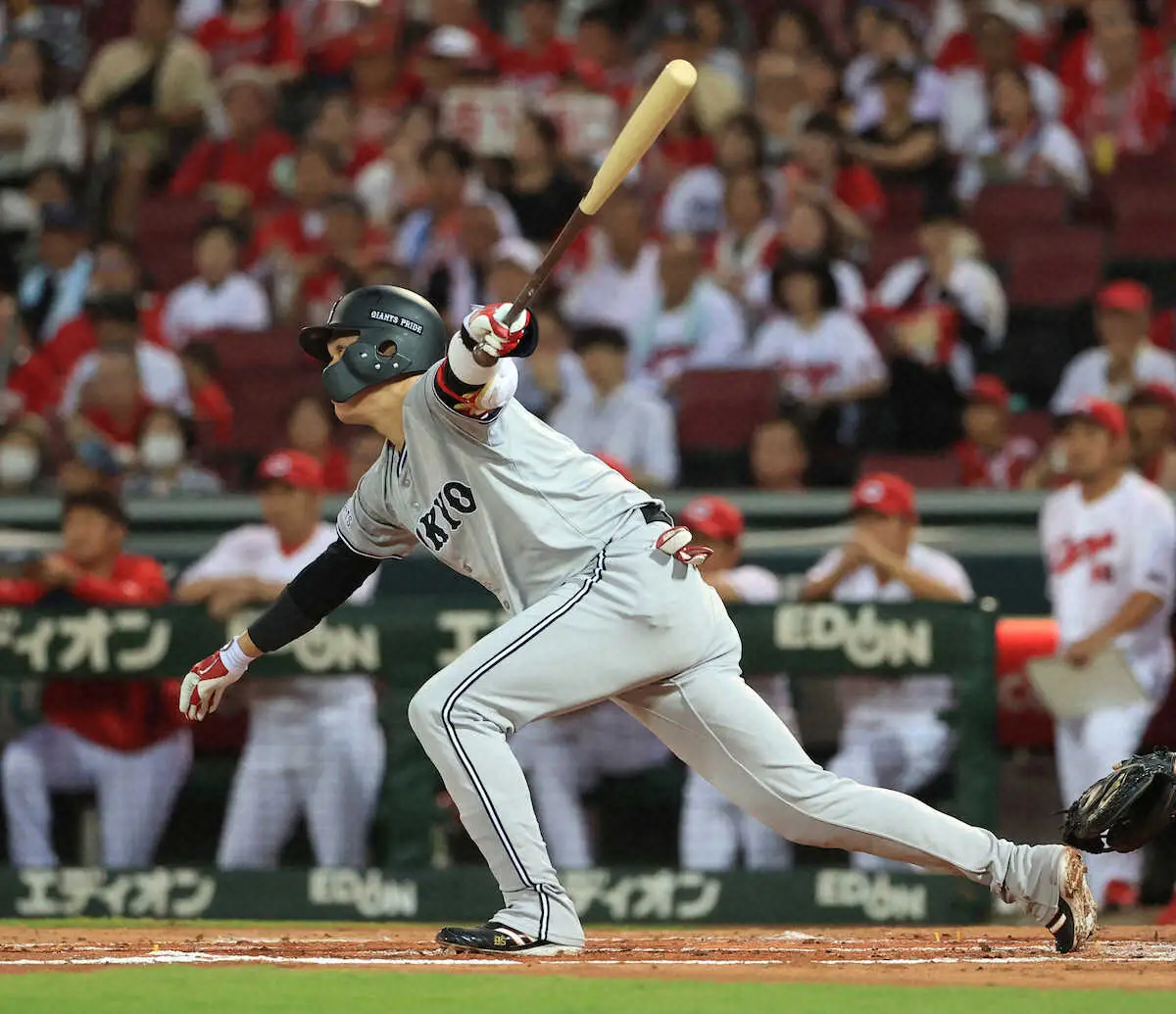 【画像・写真】巨人・坂本勇人　初回V弾に「初戦取れたのはホントにデカい」　坂本が一発打てば今季チームは6戦6勝