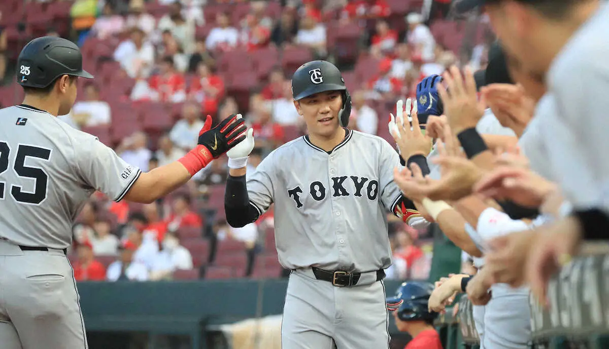 【画像・写真】巨人、4年ぶりVへ広島に2差つける　菅野が二塁踏ませない好投で14勝目　天敵・森下から3年ぶり勝利