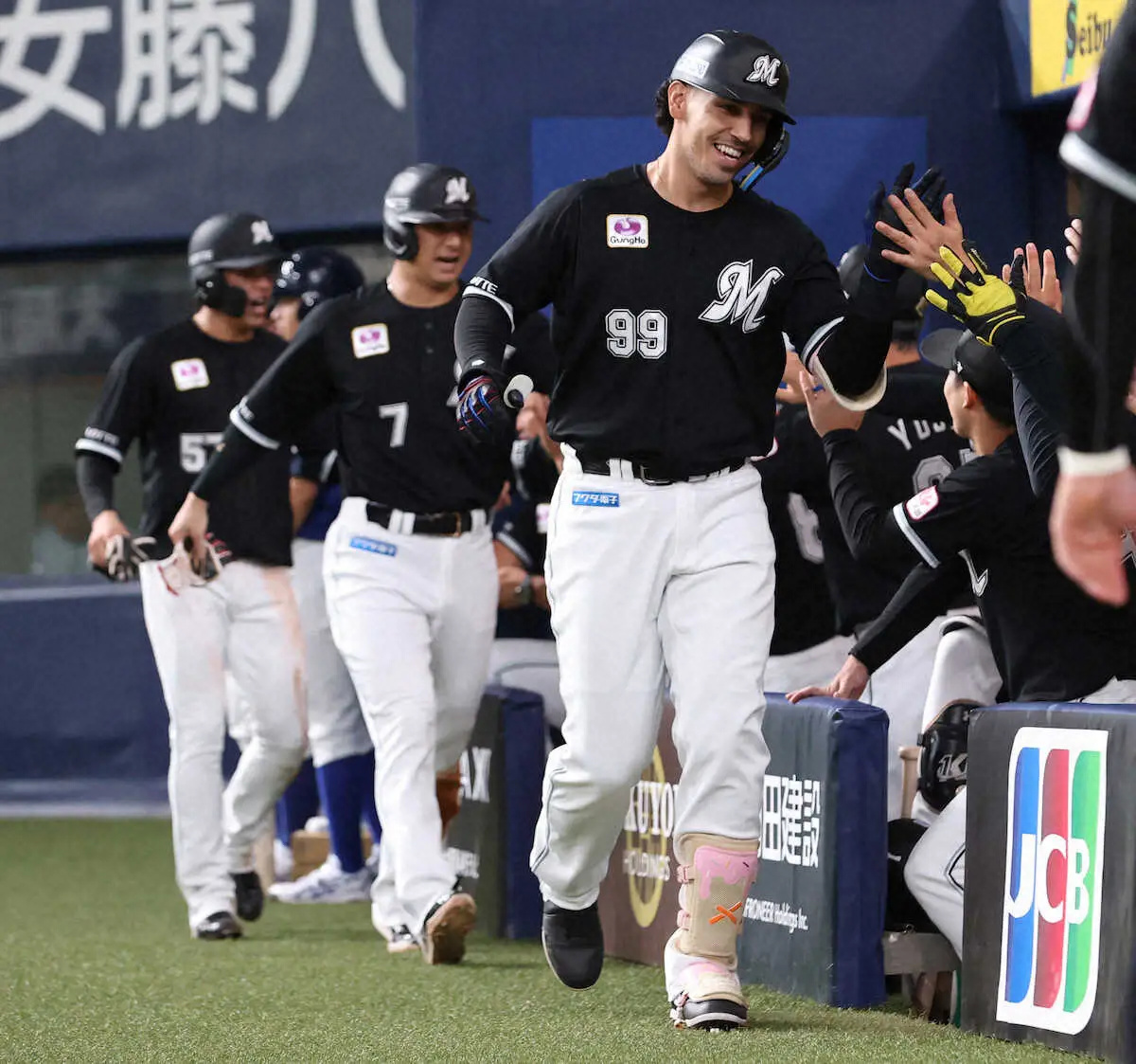 ロッテ・ソト　「マリオパワー」で3戦連発！　9日USJでチャージ！ルイージ似主砲が3連勝導く19号