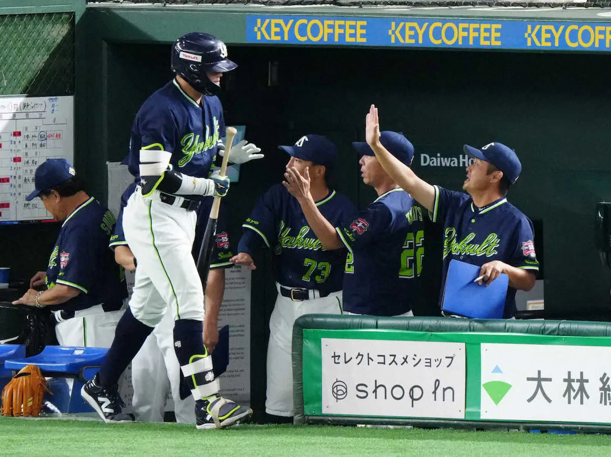 【隠しマイク】ヤクルト高津監督　93年に巨人の新人・松井に打たれた本塁打は「200キロくらい出てた」