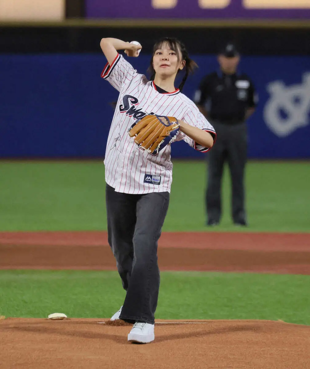 【画像・写真】ヤクルト－中日は「きらぼしDAY」で開催　始球式でJD登板