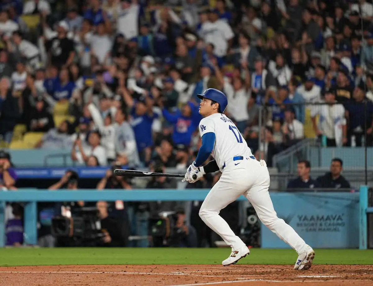 【画像・写真】大谷翔平　またも史上初の快挙！「52―52」達成で14度目の本塁打＆盗塁Wマーク　優勝M5