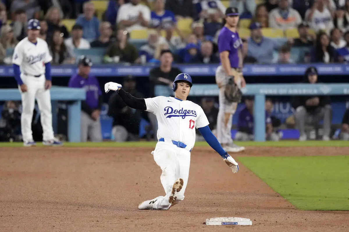 【画像・写真】大谷翔平　52号＆52盗塁で「52―52」史上初14度目1試合一発＆盗塁Wマーク　驚異の29連続成功