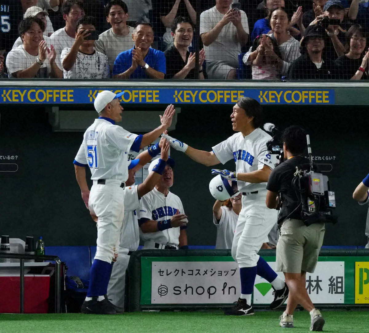 【画像・写真】イチロー氏が思わず感涙！　28年ぶり共闘　松井秀喜氏の豪快3ランに「人のプレー見て涙出たの初めて」