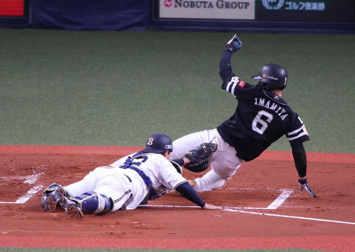 【画像・写真】優勝目前のソフトバンク・今宮健太の“神走塁”で先制「今宮すごかった」「神の足！」