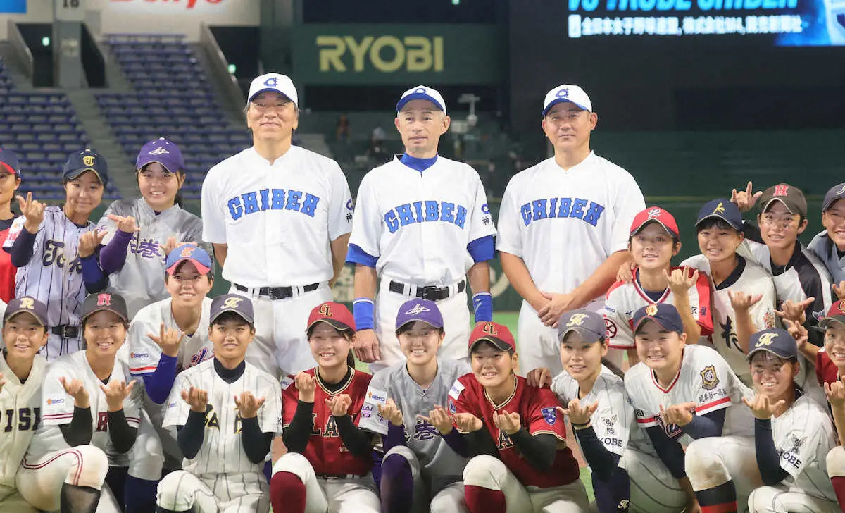 高校女子選抜、イチ氏から初回4連打3得点で魅せた　京都外大西・谷は“西口スライダー”で奪三振