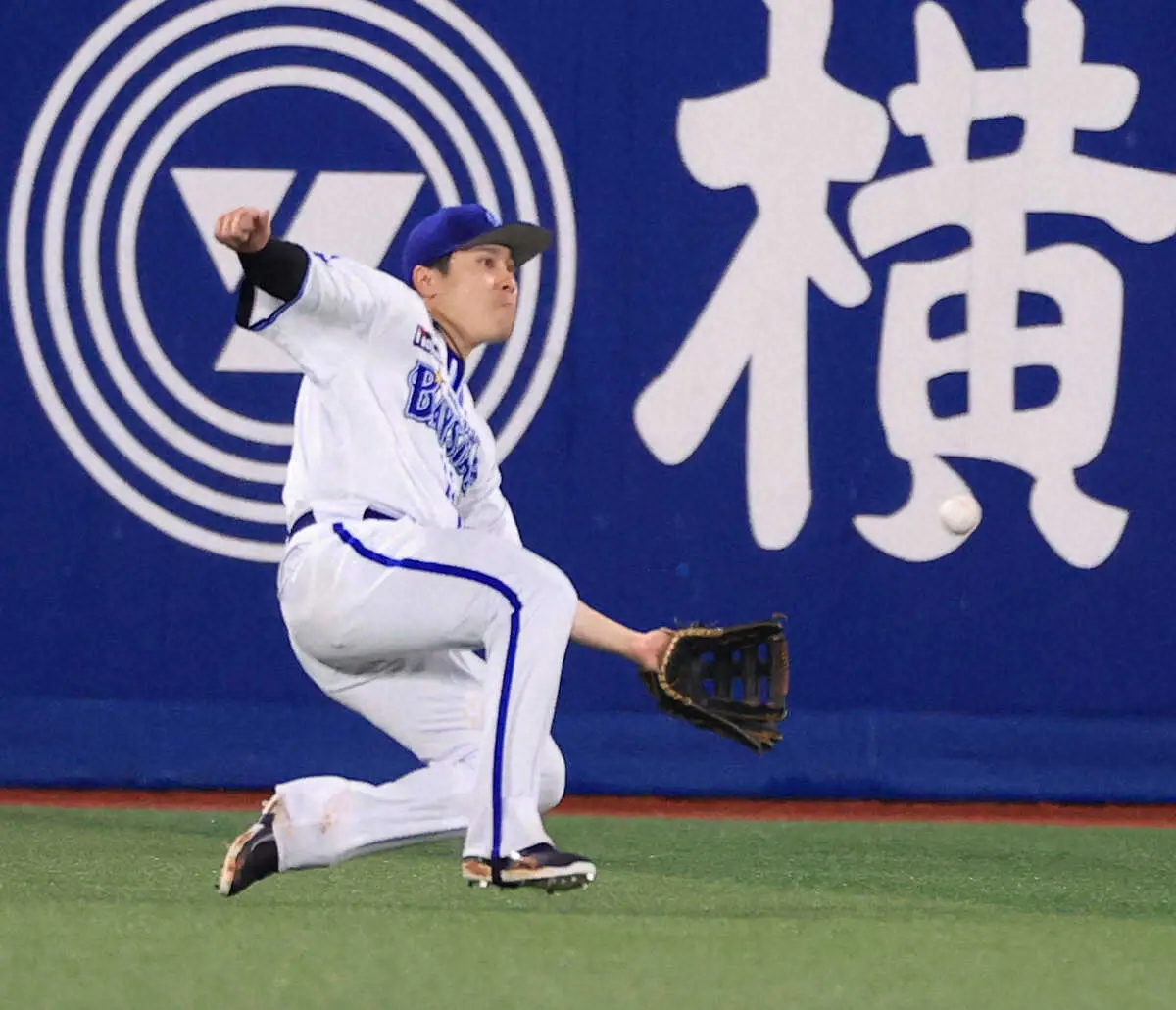 【画像・写真】巨人・坂本勇人　2試合ぶりスタメン復帰も4の0　安打性の打球を佐野にスーパーキャッチで阻止される