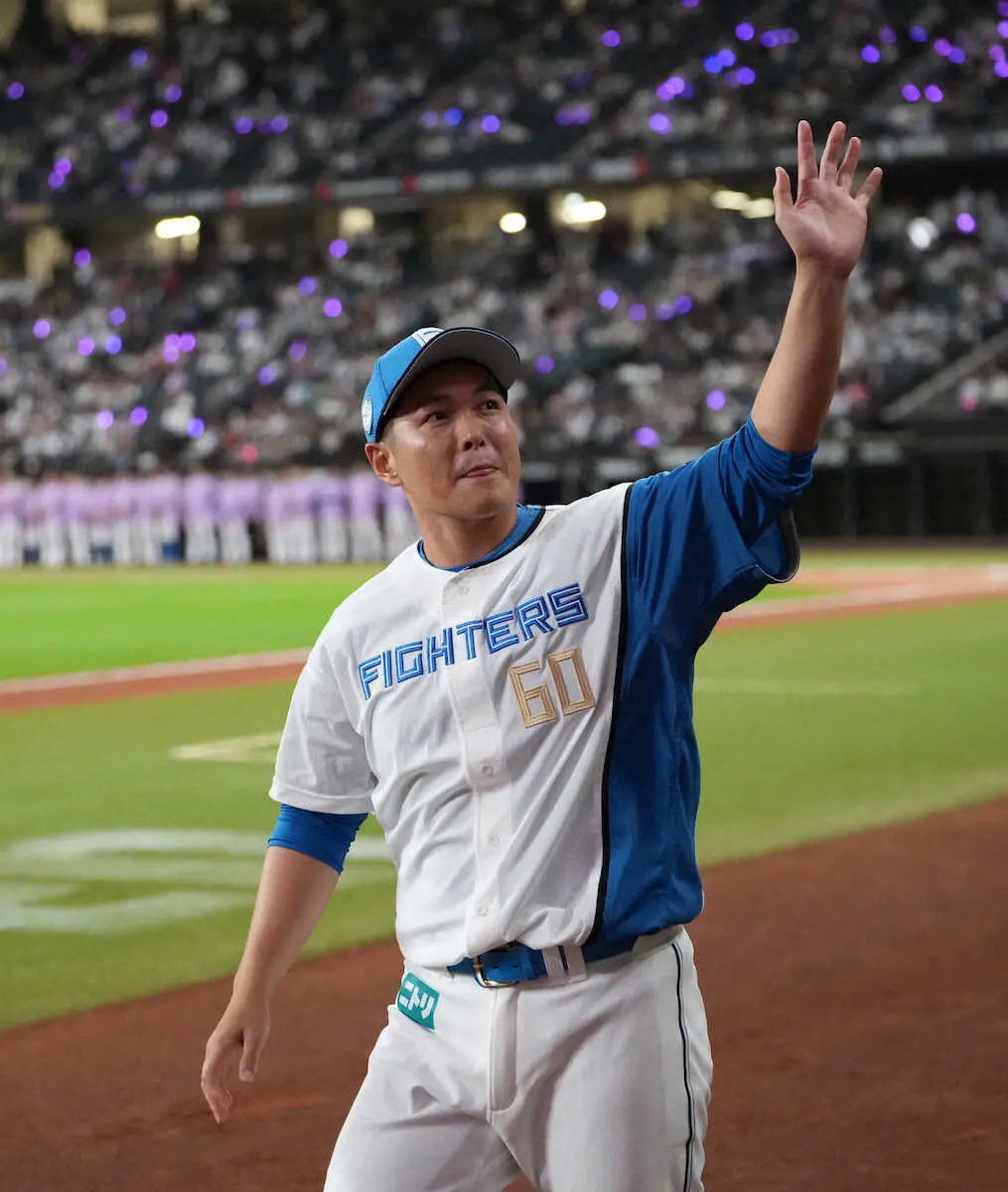 【画像・写真】日本ハム・鍵谷陽平「最後北海道で引退を迎えられて良かった」　大谷翔平のビデオメッセージには驚き！