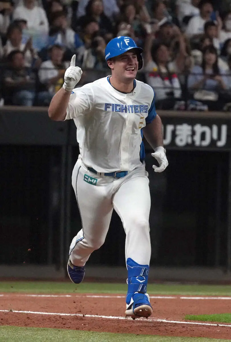 【画像・写真】新庄日本ハム　執念のサヨナラ勝ちでソフトバンク戦7連勝！　2位確定でCSは初のエスコンF開催決定