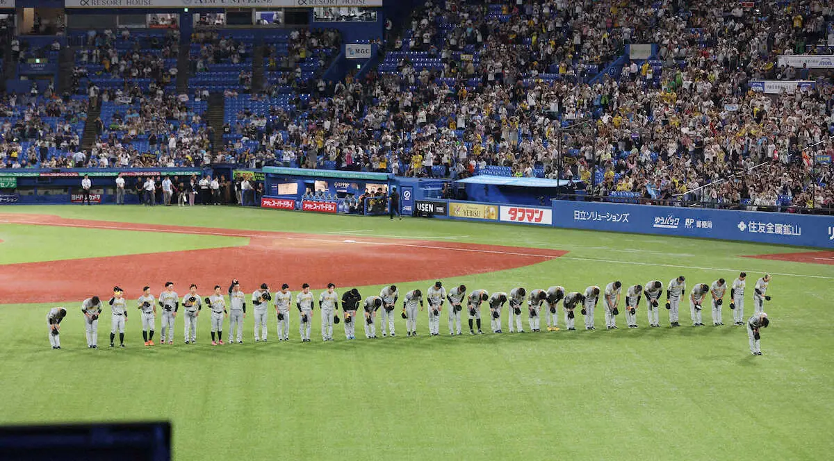 【画像・写真】阪神は2リーグ制初の連覇を逃す　試合もヤクルトに完敗