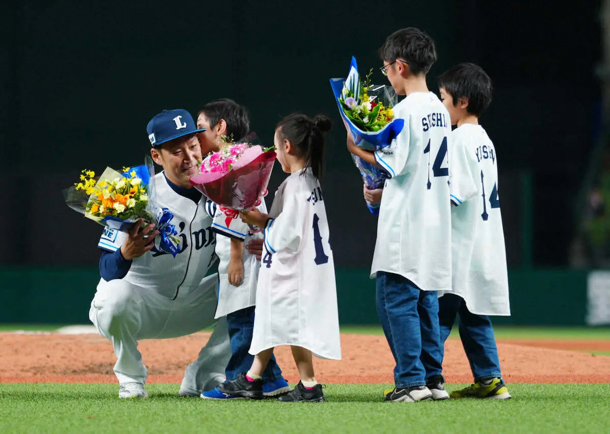 西武・増田　引退試合で全力3球！全球直球勝負に「悔いのないように投げた。100点」