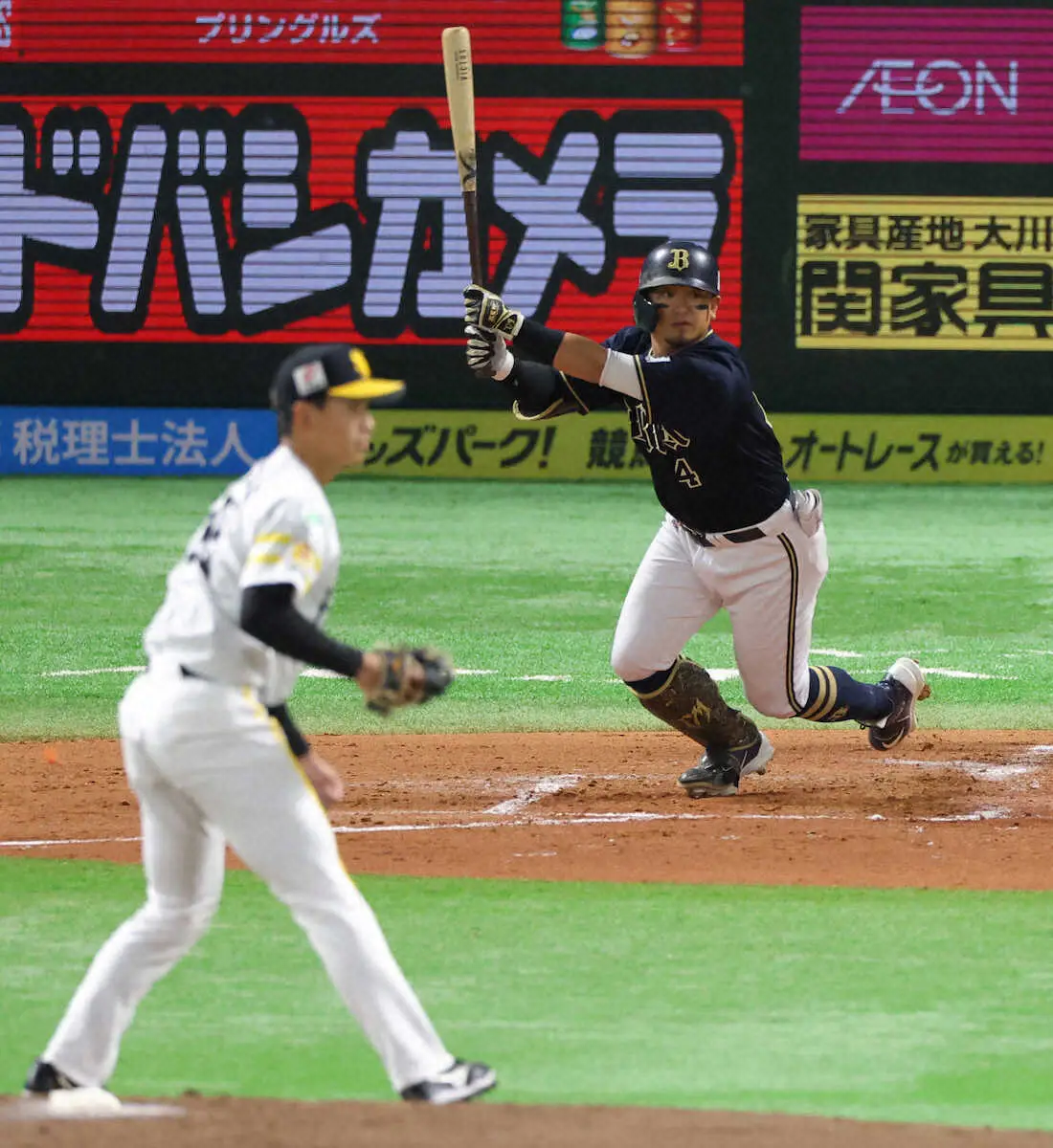 オリックス・森　大阪桐蔭の後輩・前田悠と“再会”で貫禄の左前打「来季また対戦できたらいい」