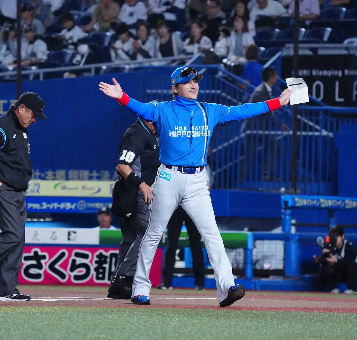 【画像・写真】日本ハムがCS前哨戦に快勝！清宮幸太郎の14号2ランで対ロッテ貯金「12」　達はプロ初勝利