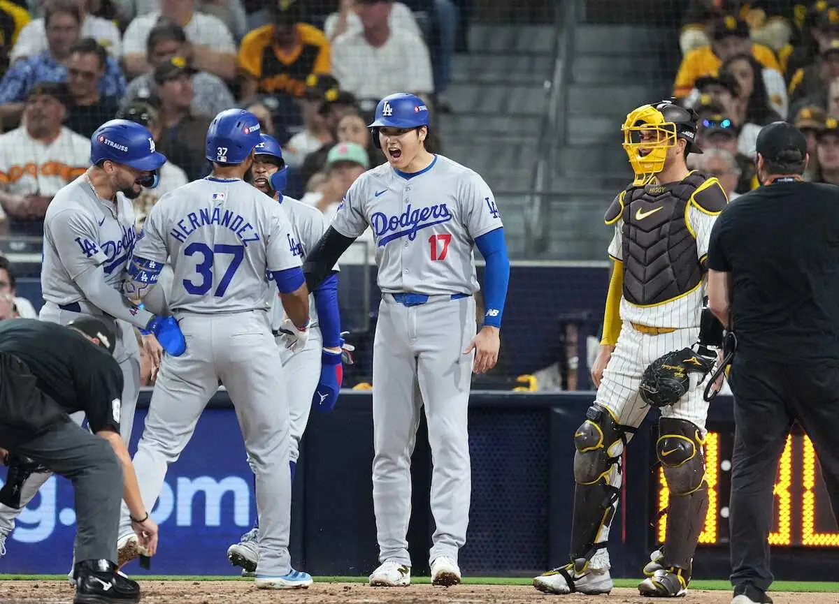 【画像・写真】大谷翔平　第2打席はバット粉砕されるも中前打　T・ヘルナンデスの満塁弾おぜん立てし1点差に迫る