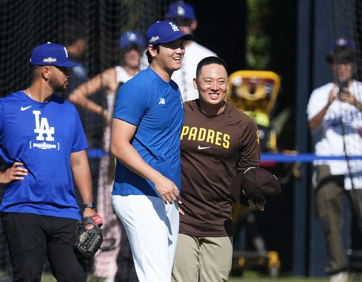 【画像・写真】大谷翔平　松井裕樹と談笑するなど大一番前でもリラックス　フリーマンはテーピング姿で強行出場