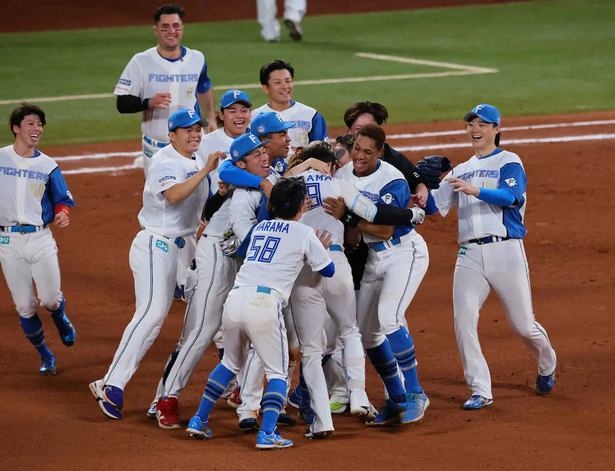 【画像・写真】日本ハム・山崎福也「ホッと…本当にうれしい」逆転勝利呼ぶ8回から3イニング零封！新庄采配ズバリ