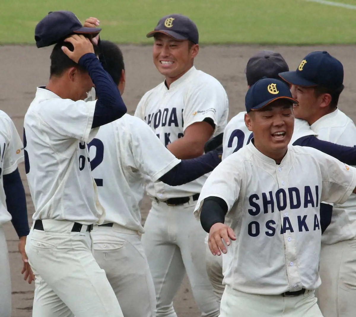 大商大ドラ1候補・渡部のバントから劇的サヨナラV！自ら犠打選択、富山監督「素晴らしい人間性」