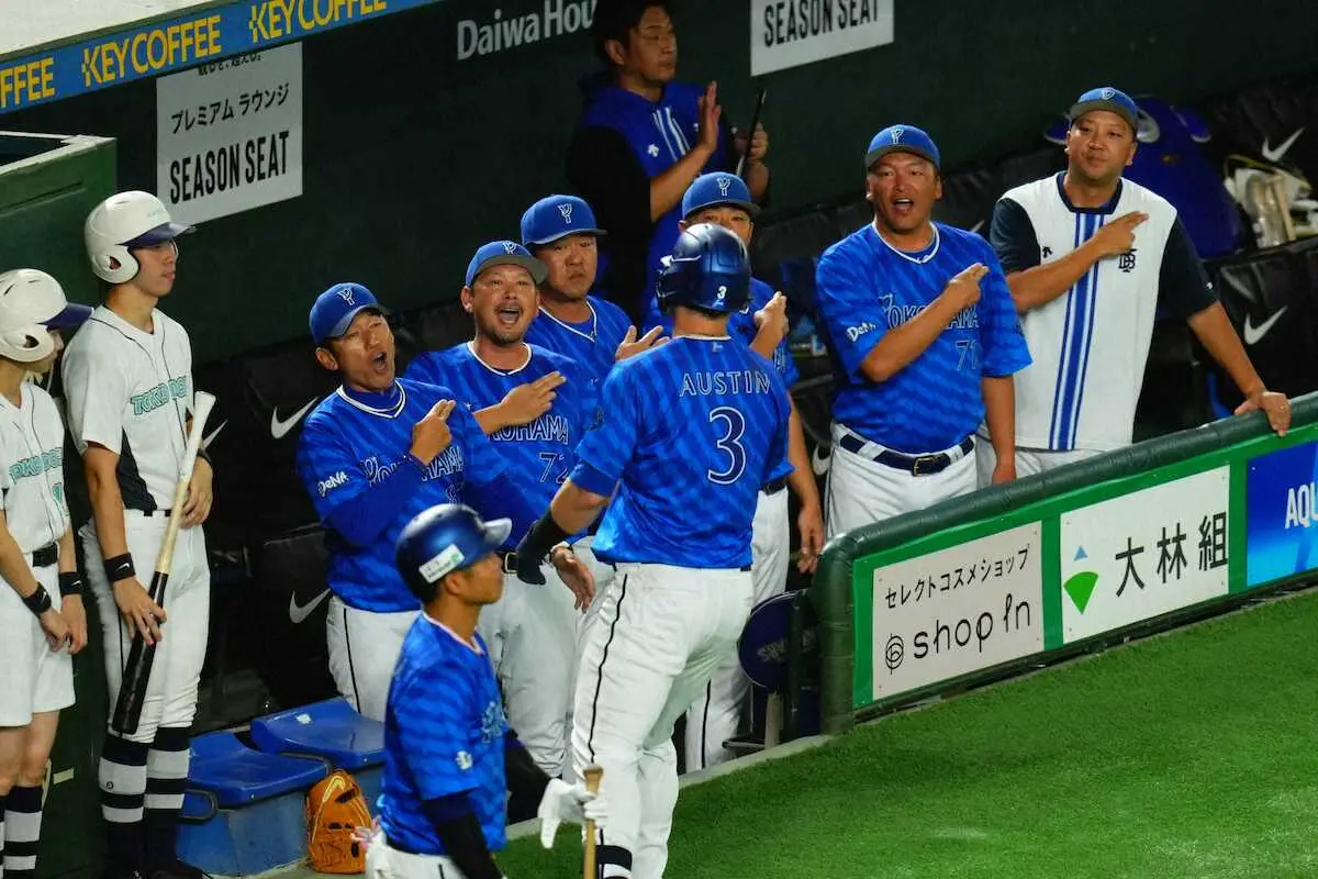 【画像・写真】DeNAがCS4連勝！巨人に連勝で2勝1敗　下克上日本Sへ前進　オースティンV弾　大貫7回途中1失点