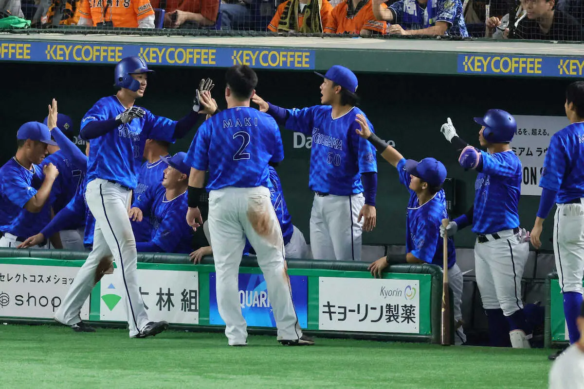 【画像・写真】DeNA3連勝!　7年ぶり日本シリーズ進出に王手　4番・オースティンが値千金2戦連続弾