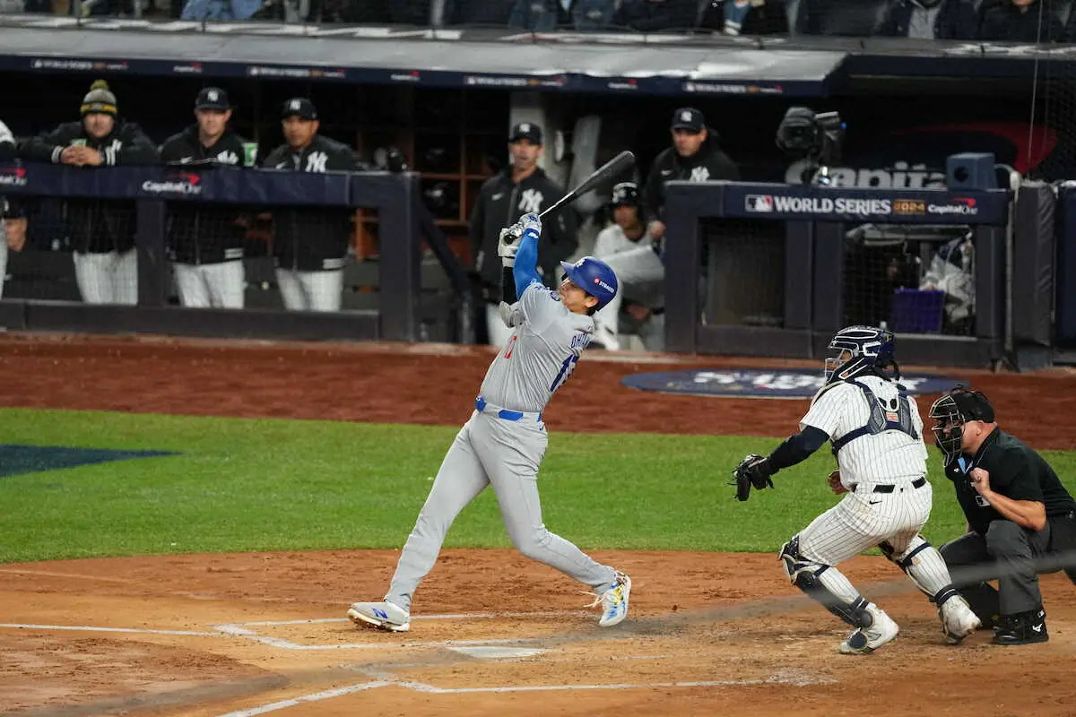 【画像・写真】大谷翔平　第2打席は二ゴロ　この試合初スイングで空振りの際も表情変えず　進塁打でベッツ適時打演出