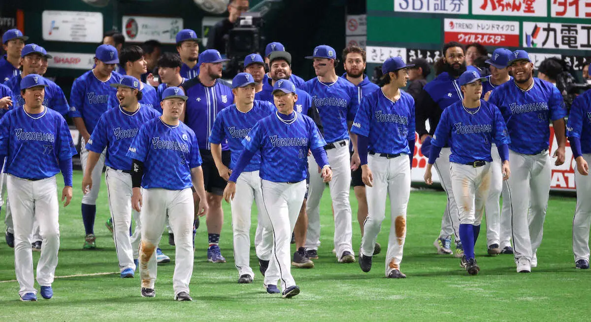 【一問一答】DeNA三浦監督　3連勝で下克上日本一に王手も「まだ終わってないから」