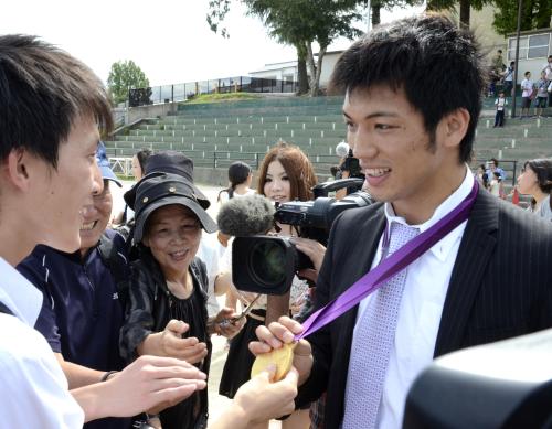 村田　金メダルは「ちょっとの才能とちょっとの努力」