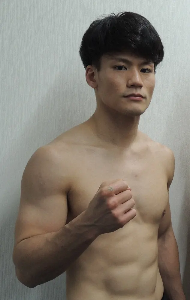 井上岳志、WBO世界1位に判定負け　コンスタン・チュー息子相手に防戦一方