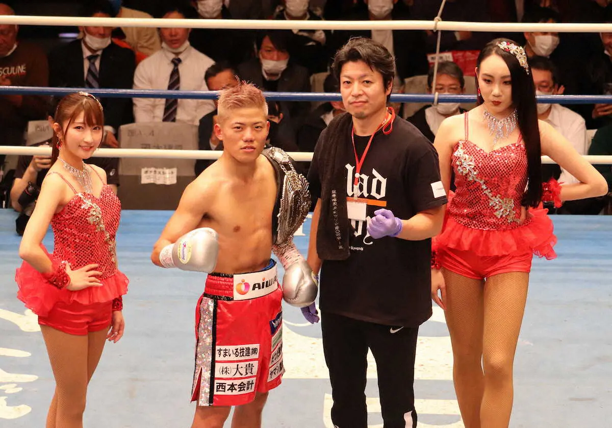 重岡優大が3回KO勝ちで日本ミニマム級王座獲得　弟・銀次朗の世界挑戦に弾み