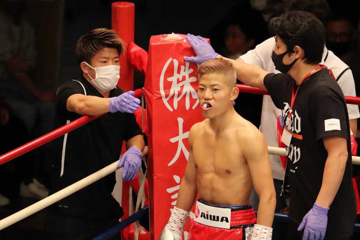 重岡優大が3回KOで弟・銀次朗が返上の日本王座を獲得「もっとデカくて重いベルトが欲しい」