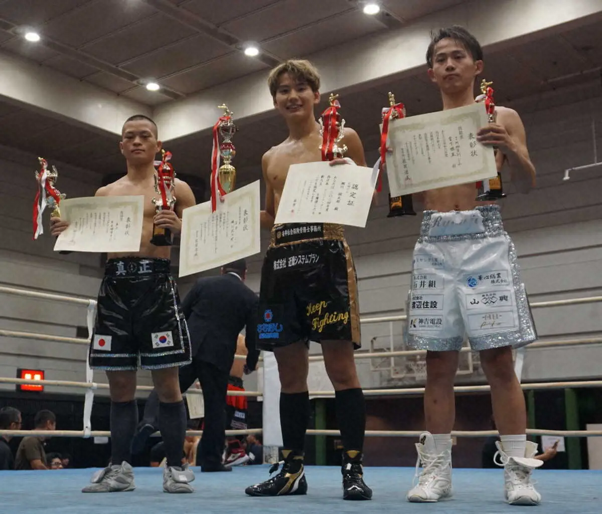 プロボクシング西日本新人王決勝　MVPはスーパーフェザー級の瀬川欧太郎（石田）が獲得