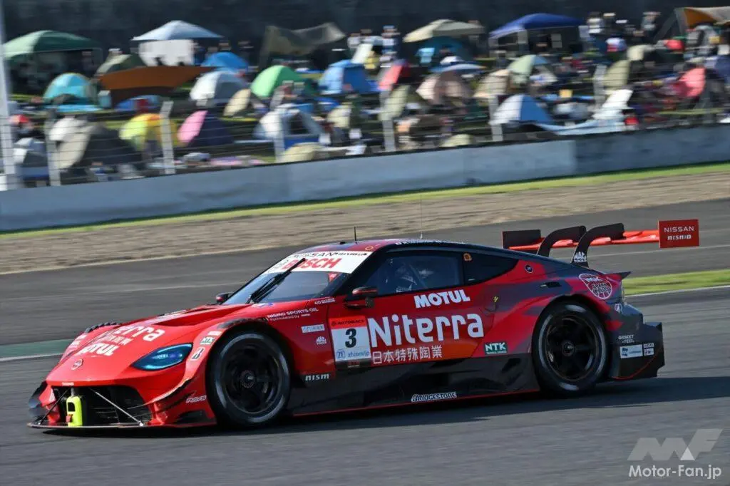 
                            スーパーGTシリーズは5月4日、静岡県の富士スピードウェイで2024年シーズン第2戦『FUJI GT 3Hours RACE』の決勝を開催。GT500クラスはNiterra MOTUL Z（高星明誠／三宅淳詞）が、GT3 […]
                        