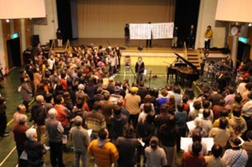 クミコ“復活唱”石巻公開録音で２００人と感動唱
