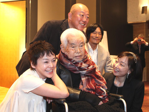 泣きそうだった特訓　川上麻衣子　新藤監督偲ぶ「死なせてもらえないが口癖」