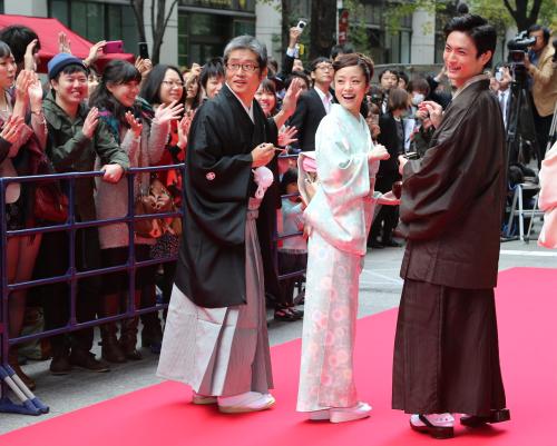 上戸彩　イベントで夫ＨＩＲＯを褒められ「恥ずかしい」