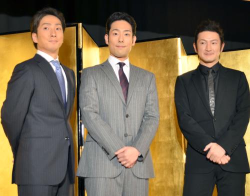 平成中村座のニューヨーク公演について記者会見する（左から）中村七之助、勘九郎、中村獅童