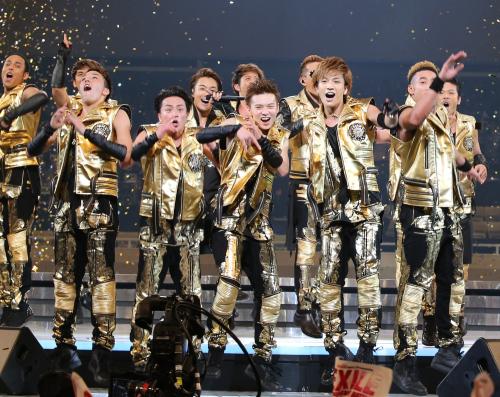 ＥＸＩＬＥ　新たに５人加入！１９人の大所帯に