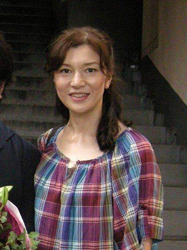 女優の中川安奈さん死去　４９歳、映画「敦煌」でデビュー