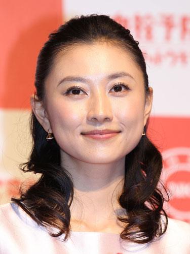 菊川怜「とくダネ！」復帰　急性胃腸炎で前日途中退席「大丈夫です」