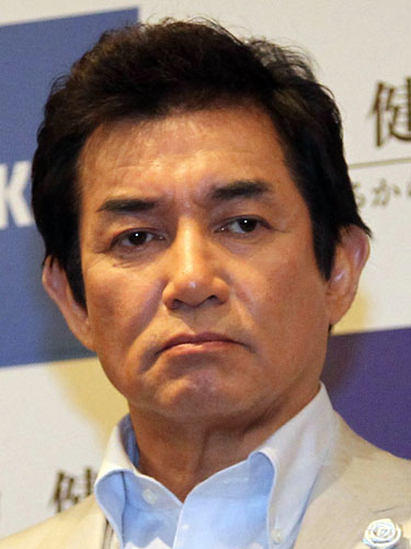 泉政行さんを追悼した俳優の田中健
